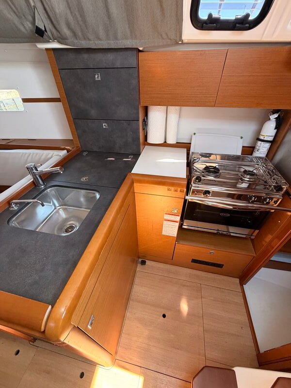Desiderata — actual vessel photo 5