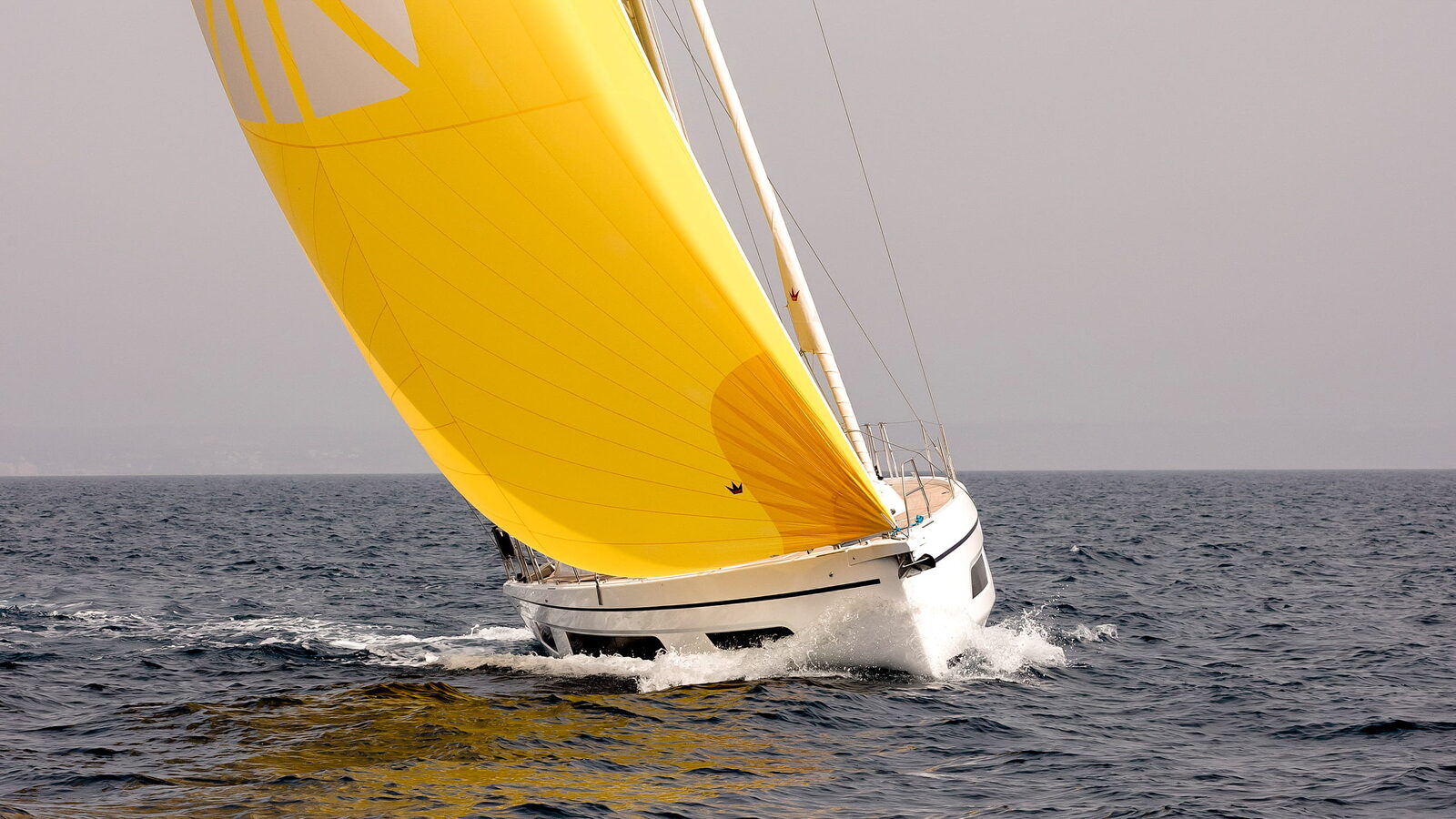 Dufour 41 sailing upwind